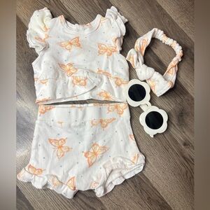 NWOT Rachel Zoe Baby Butterfly Hair/Outfit Accessory Set - White and Orange